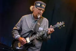 Martin Barre