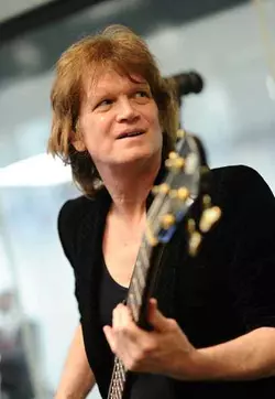 Leigh Foxx